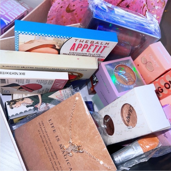 🌙RED SILK DRESS   💃🏻 - Picture 8 of 9